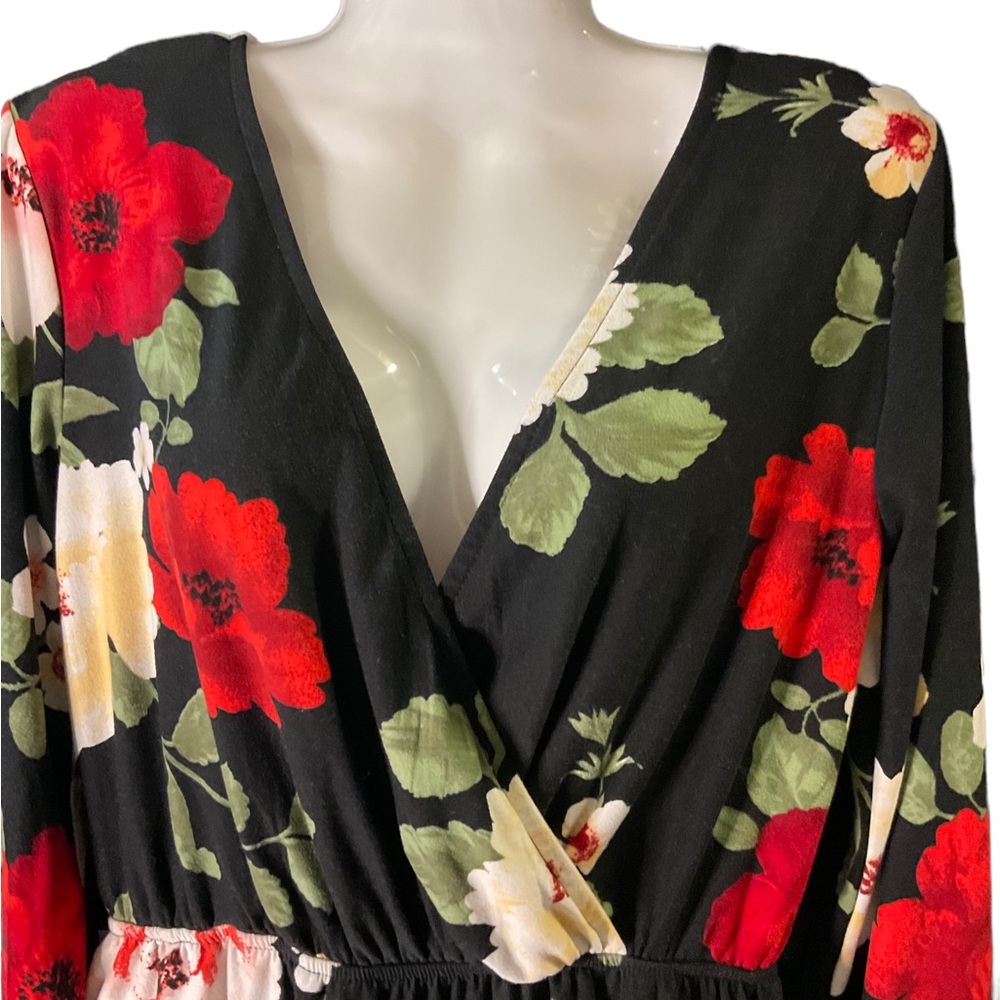Derek Heart Women Dress floral design - Picture 2 of 5